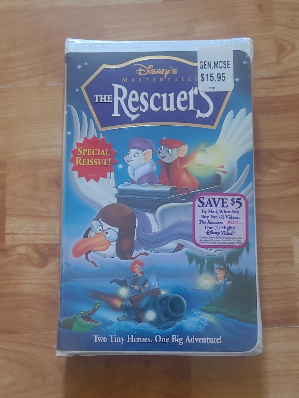 Disney The Rescuers Illustrated Cover in Blue and White